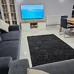 Edi's Apartments-cozy In The Center *