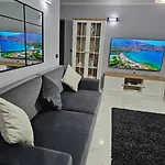 Edi's Apartments-cozy In The Center *