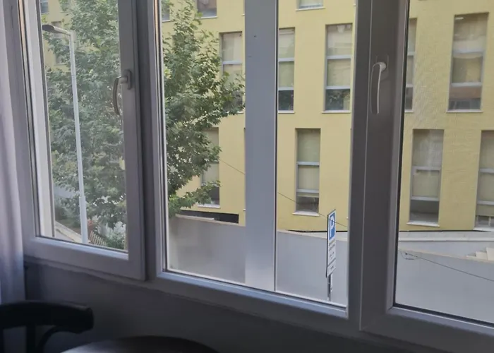 Edi's Apartments-cozy In The Center Appartamento *