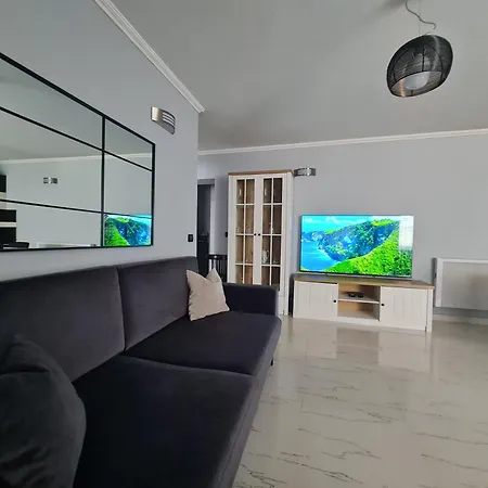 Apartment Edi's Apartments-cozy In The Center