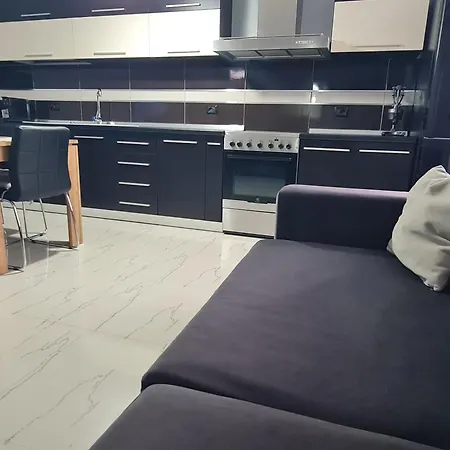 Edi's Apartments-cozy In The Center * Tiran