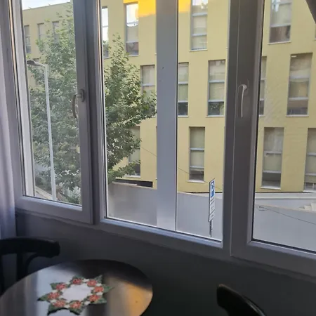 Edi's Apartments-cozy In The Center Апартаменты *