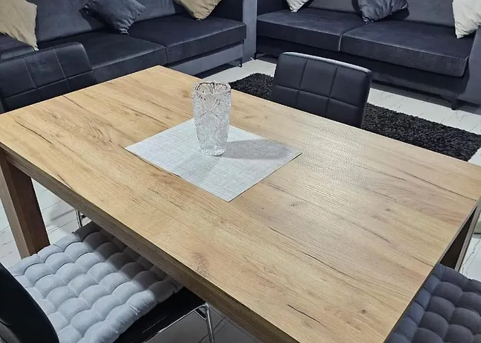 Edi's Apartments-cozy In The Center *